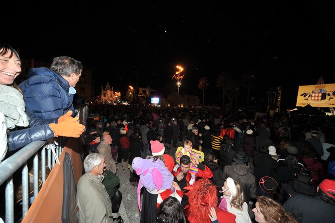 Ingrandisci la foto